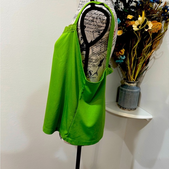 Cato Vibrant Green Lace Camisole Women's size XL - Picture 2 of 8